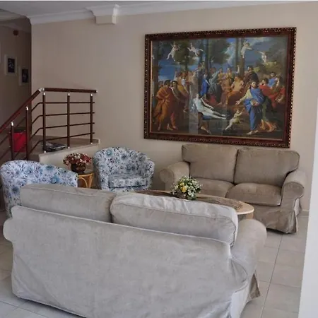 Esen Hotel 3*