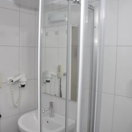 Esen Hotel